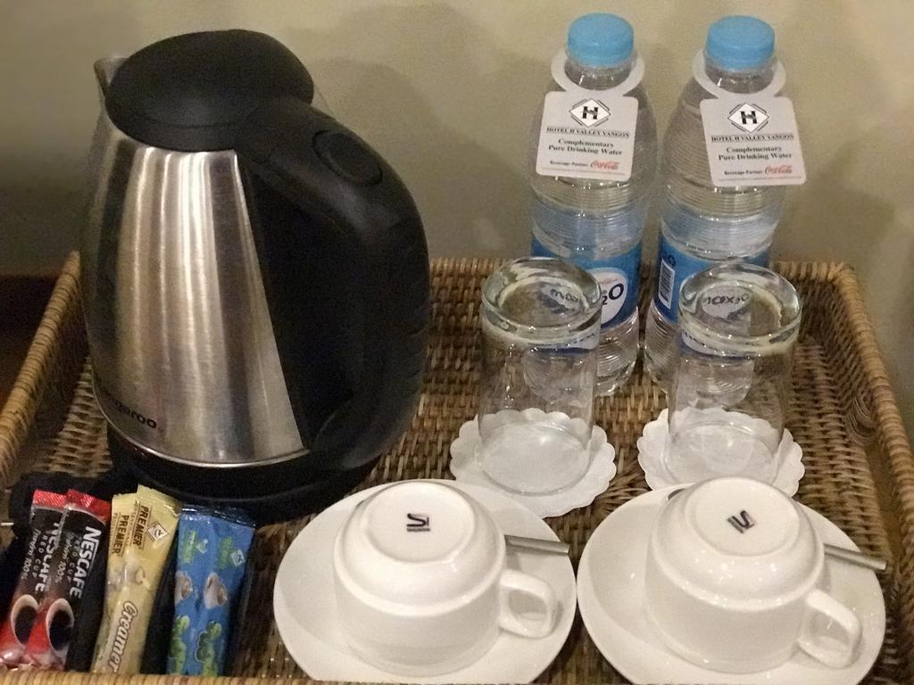 Hotel H Valley Γιανγκόν Εξωτερικό φωτογραφία